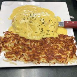 Eggs Benedict