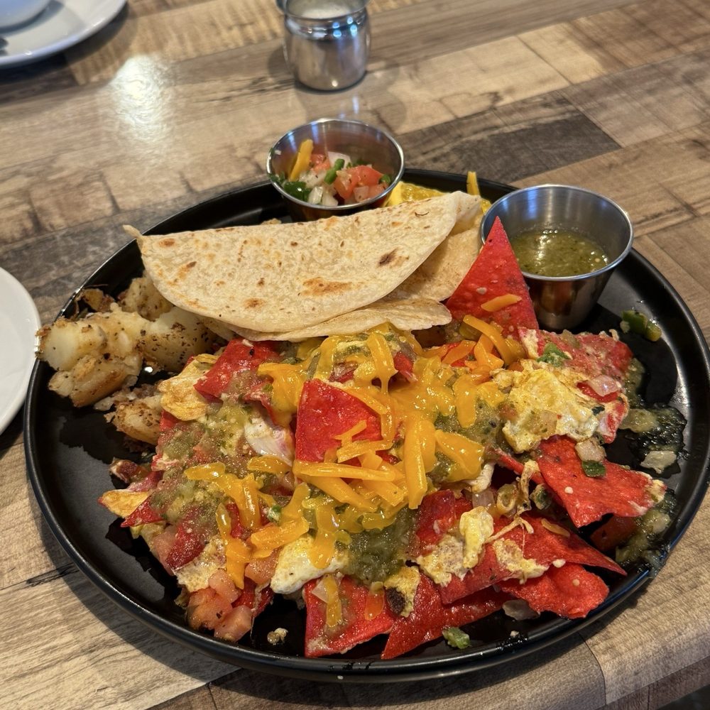 Copper Pot - Las Migas - Mexican Near Me - Ingram, Texas