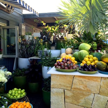 Boat House Palm Beach - Welcoming fruits & flowers - Coffee & Tea Near Me - Palm Beach, NSW Boat House Palm Beach - Welcoming fruits & flowers - Coffee & Tea Near Me - Palm Beach, NSW