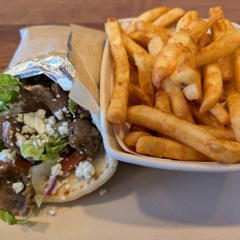 Great Greek Gyro w/ Side of Fries