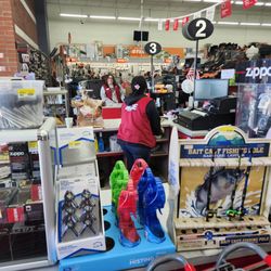 Walt's Ace Hardware - The One and Only, an excellent cashier and helper