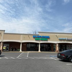My Pet Store And More - Outside