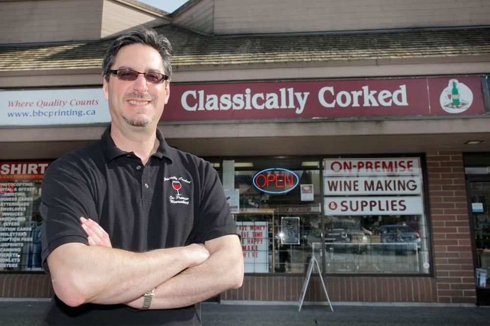 Classically Corked Logo