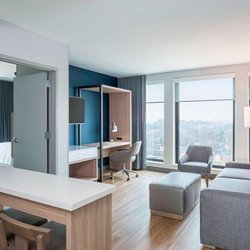 SpringHill Suites by Marriott Madison