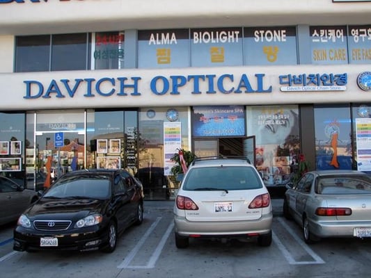 Davich Optical by null