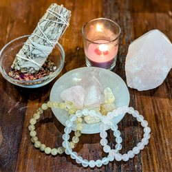 Prana Blessings Metaphysical Shop - Sage, candles, jewelry, and crystals.