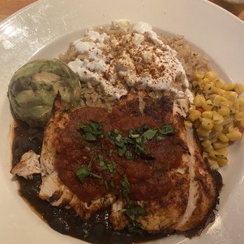 BJ's Restaurant & Brewhouse - Ultimate Barbacoa Chicken - New American Near Me - Valley Stream, New York