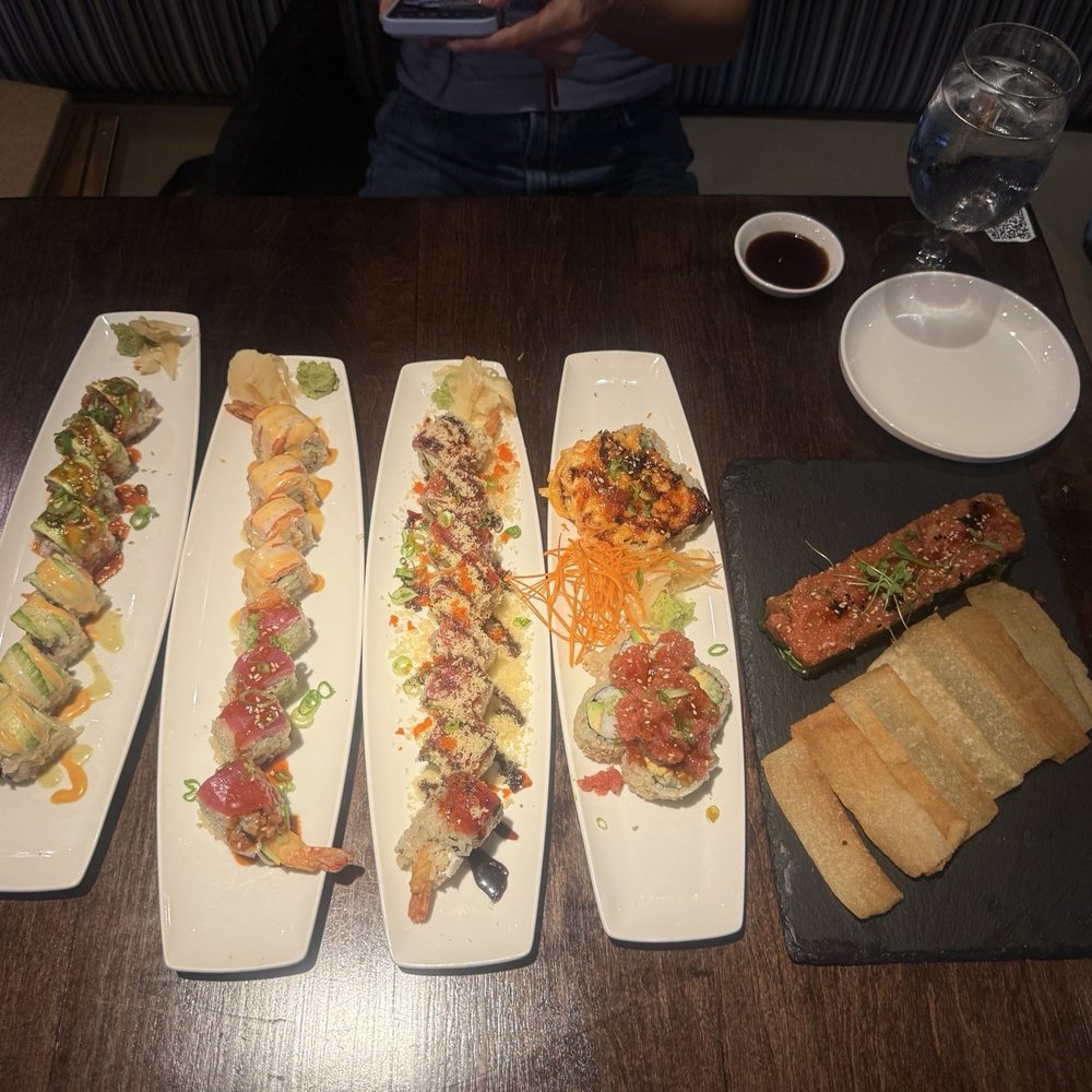 Sushi By The Heights - Sushi Bars Near Me - Houston, Texas Sushi By The Heights - Sushi Bars Near Me - Houston, Texas