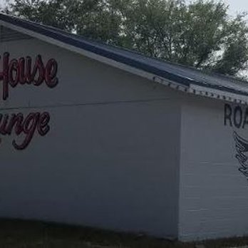 The Road House Lounge - the side of the building - Sports Bars Near Me - Pell City, Alabama The Road House Lounge - the side of the building - Sports Bars Near Me - Pell City, Alabama