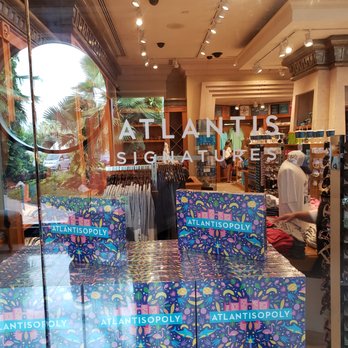 Atlantis Paradise Island - souvenir shopping - Resorts Near Me - Greenbank, Florida