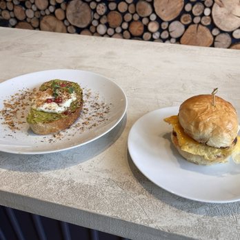 Catface Cafe - Avacado toast and The Biddeford - Breakfast & Brunch Near Me - Biddeford, Maine