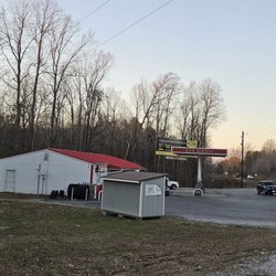Eighty-Six Convenient Mart