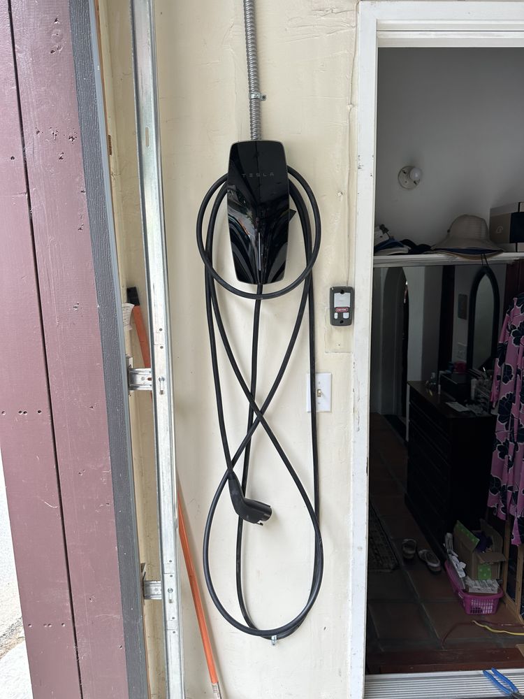 Slide of Positive Electricians