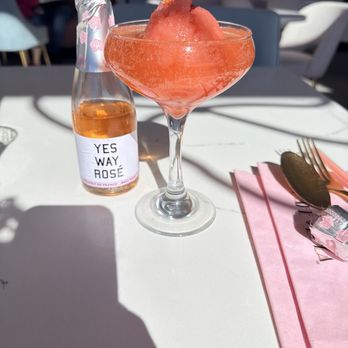 Cafe Lola - Frozé - Cafes Near Me - Las Vegas, Nevada