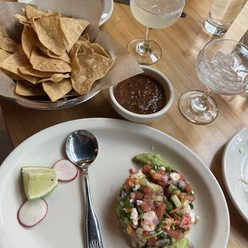 Fogón Cocina Mexicana - Ceviche Chips and Salsa Margarita - Mexican Near Me - Seattle, Washington Fogón Cocina Mexicana - Ceviche Chips and Salsa Margarita - Mexican Near Me - Seattle, Washington