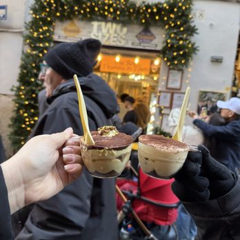 Two Sizes - Desserts Near Me - Rome, RM