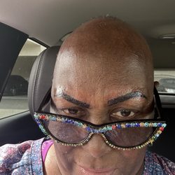 Metamorphosiz - My eyebrow freshly done!