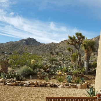 The Desert Lily - Bed & Breakfast Near Me - Joshua Tree, California The Desert Lily - Bed & Breakfast Near Me - Joshua Tree, California
