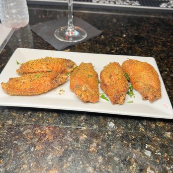 Matty D's Restaurant & Bar - Bars Near Me - Hartford, Connecticut Matty D's Restaurant & Bar - Bars Near Me - Hartford, Connecticut