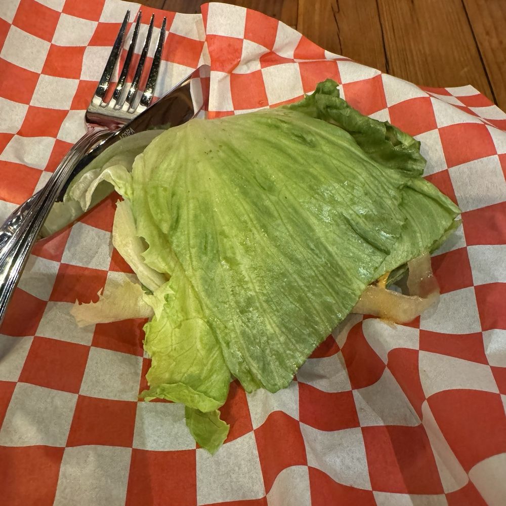 Sur Burger - #2. Cheeseburger - Burgers Near Me - Monterey, California