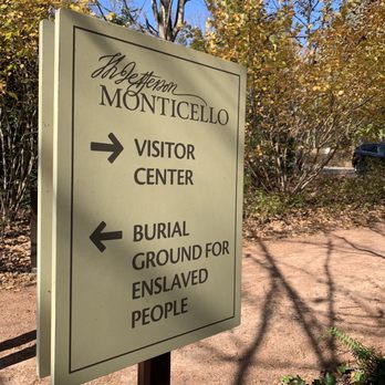Thomas Jefferson's Monticello - Landmarks & Historical Buildings Near Me - Charlottesville, Virginia