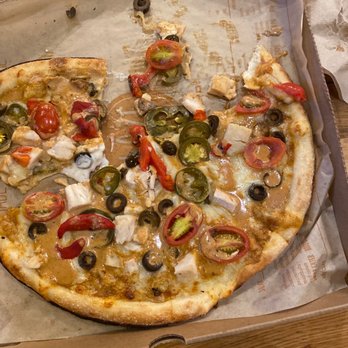 Blaze Pizza - Chipotle chicken ranch pizza - Pizza Near Me - Visalia, California Blaze Pizza - Chipotle chicken ranch pizza - Pizza Near Me - Visalia, California
