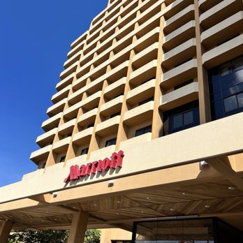 San Diego Marriott La Jolla - Hotel Front - Hotels Near Me - La Jolla, California