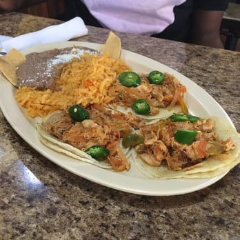 Tacos Don Chente Downey - Shredded chicken tacos #mmmmm - Mexican Near Me - Downey, California Tacos Don Chente Downey - Shredded chicken tacos #mmmmm - Mexican Near Me - Downey, California