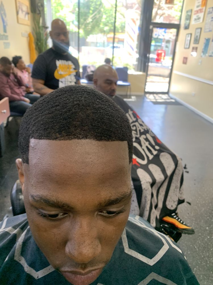 SLIK 11 Photos 5626 W Madison St, Chicago, Illinois