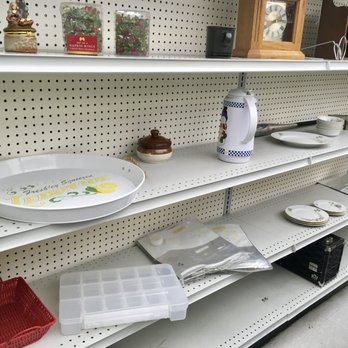 Goodwill Fairfield - Used, Vintage & Consignment Near Me - Fairfield, Ohio Goodwill Fairfield - Used, Vintage & Consignment Near Me - Fairfield, Ohio