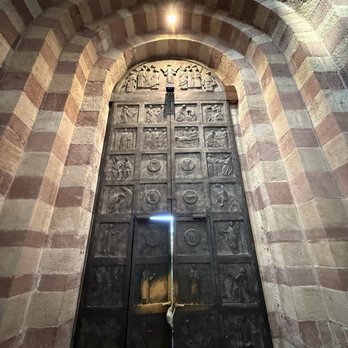 Kaiserdom Speyer - Big doors!! - Churches Near Me - Speyer, RP Kaiserdom Speyer - Big doors!! - Churches Near Me - Speyer, RP