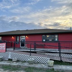 Mama Ruth's Pizza Shop