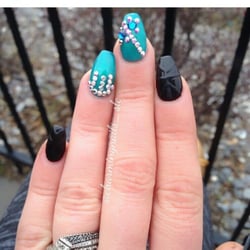 Charming Nails - Customize nail art for our lovely clients.