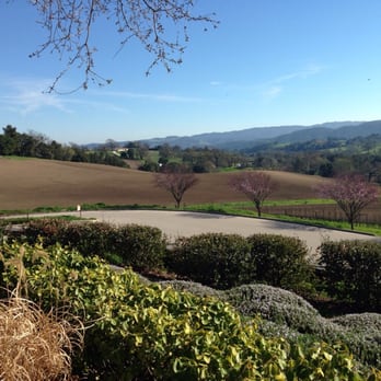 Denner Vineyards - Wineries Near Me - Paso Robles, California Denner Vineyards - Wineries Near Me - Paso Robles, California