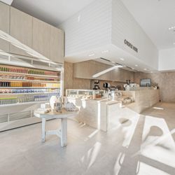 Pura Vida Miami - Welcome to a place that feels like home. Bright design, signature breezy aesthetic, and cozy atmosphere.