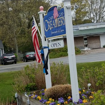 Cape Cod Creamery - Ice Cream & Frozen Yogurt Near Me - South Yarmouth, Massachusetts