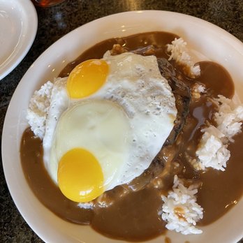 Liliha Bakery - Bakeries Near Me - Honolulu, Hawaii