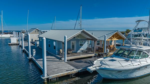 The Houseboats of Seville Harbour by null