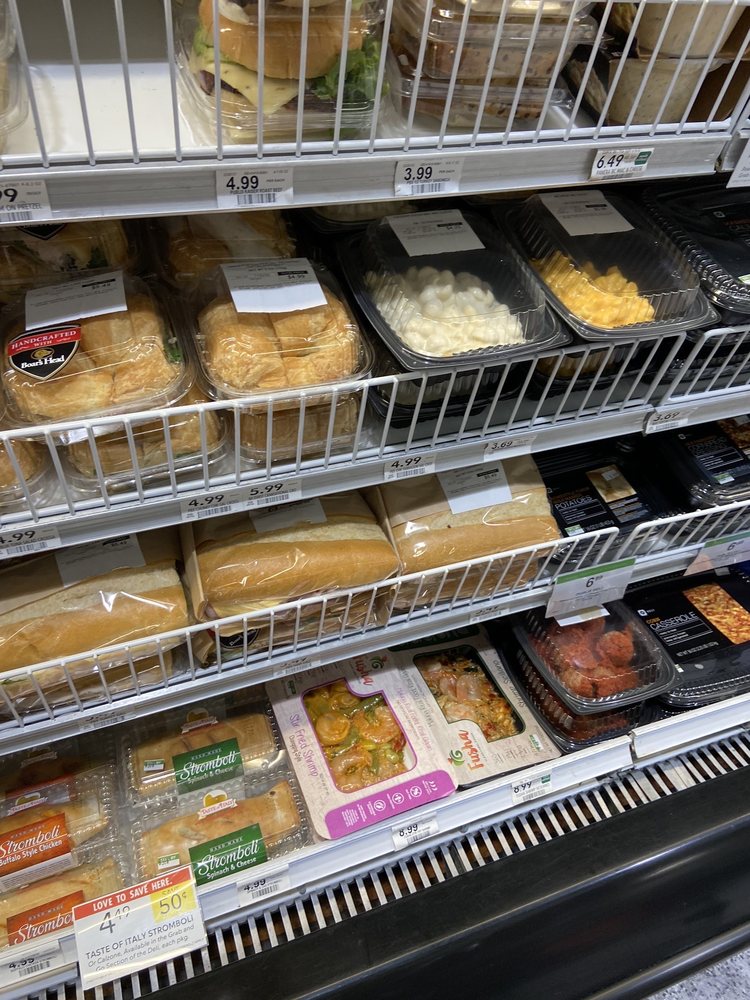 PUBLIX SUPER MARKETS Updated September 2024 26 Photos & 30 Reviews