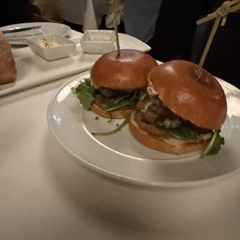 Eddie V's Prime Seafood - steak sliders - Seafood Near Me - Austin, Texas Eddie V's Prime Seafood - steak sliders - Seafood Near Me - Austin, Texas
