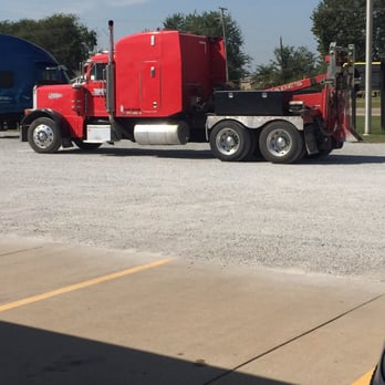 Wades Wrecker Service - Towing Near Me - Pryor, Oklahoma Wades Wrecker Service - Towing Near Me - Pryor, Oklahoma