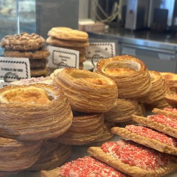 Bakery Lorraine - Bakeries Near Me - Austin, Texas Bakery Lorraine - Bakeries Near Me - Austin, Texas