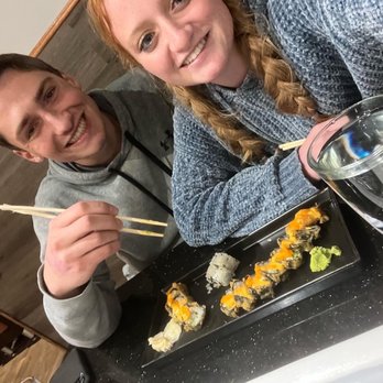 Fuji Sushi - California Roll - Sushi Bars Near Me - Centerville, Utah