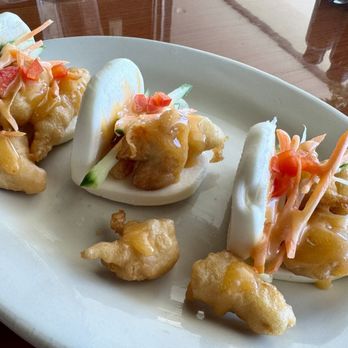 Tiger Lily 2 - Spicy Chicken Bao Buns Plate - Korean Near Me - Fishers, Indiana