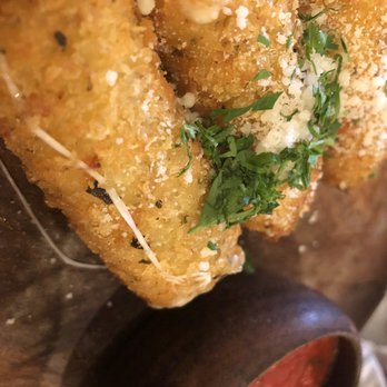 Kassi Beach - fried mozzarella - Italian Near Me - Las Vegas, Nevada