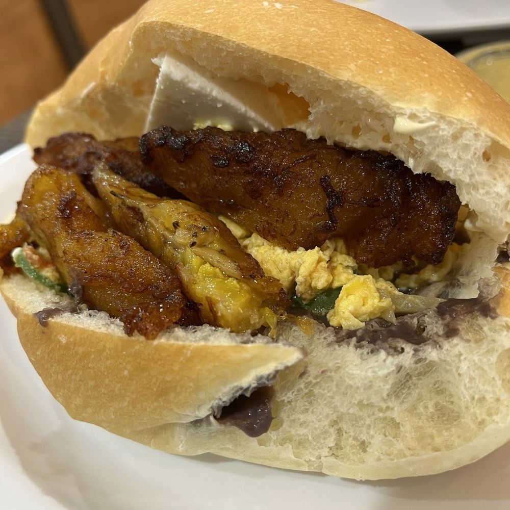 Universal Bakery - Pan con todo y platano - Bakeries Near Me - San Pablo, California Universal Bakery - Pan con todo y platano - Bakeries Near Me - San Pablo, California