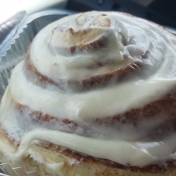 Great Harvest Bread Co - BEST.CINNAMON ROLL.EVER. - Bakeries Near Me - Temecula, California