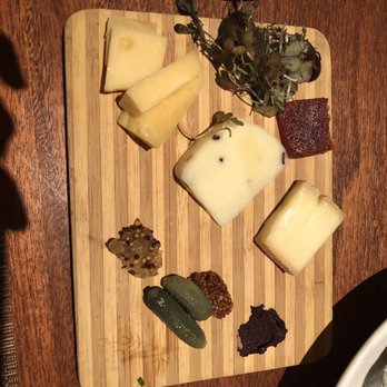 Dettera Wine Restaurant & Bar - Pecorino Boschetto Truffetto Semi Soft, Sweet, Earthy, Pungent, Sheeps Milk, Tuscany - New American Near Me - Ambler, Pennsylvania