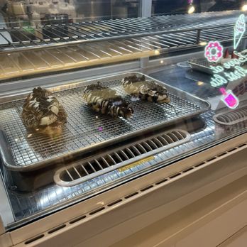 Devil & Angel - Desserts Near Me - Daly City, California
