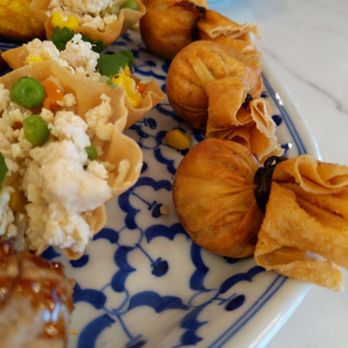 Kin Dee - Thai Near Me - Houston, Texas